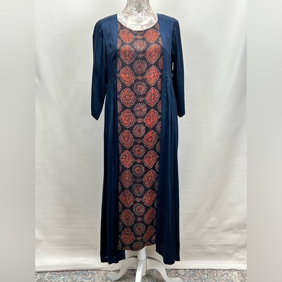 🛍️ALTEREGO Navy blue medallion design front midi dress size M.‎ - Picture 8 of 12